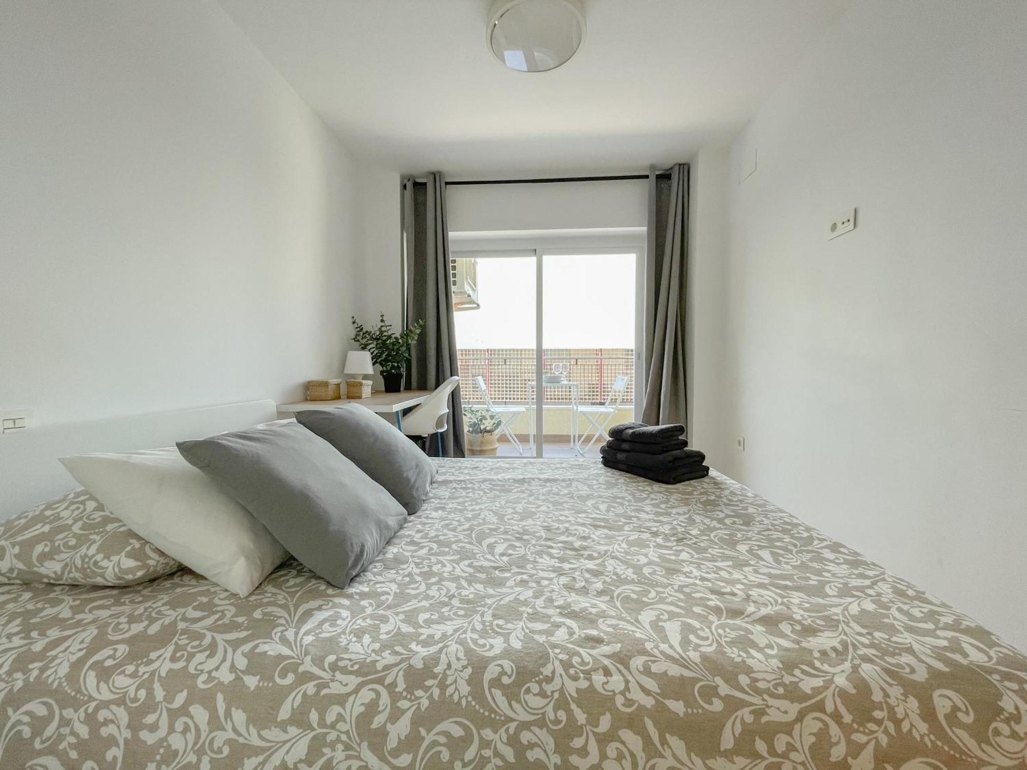 Moderno Apartamento Plz De La Merced مالقة المظهر الخارجي الصورة