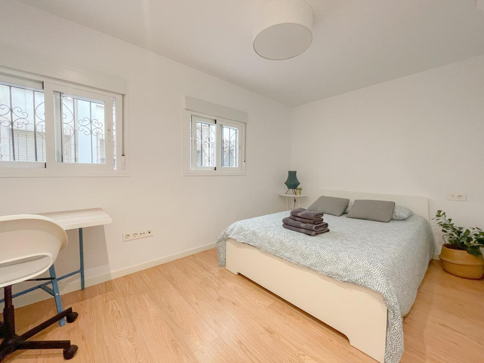 Moderno Apartamento Plz De La Merced مالقة المظهر الخارجي الصورة