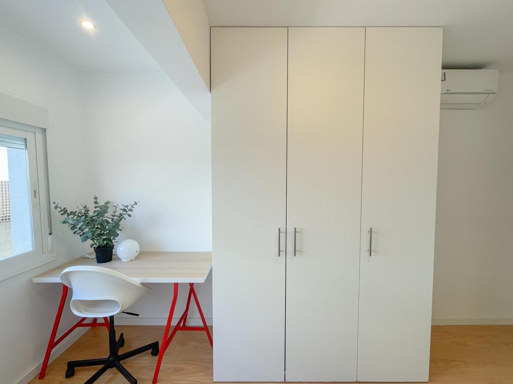 Moderno Apartamento Plz De La Merced مالقة المظهر الخارجي الصورة