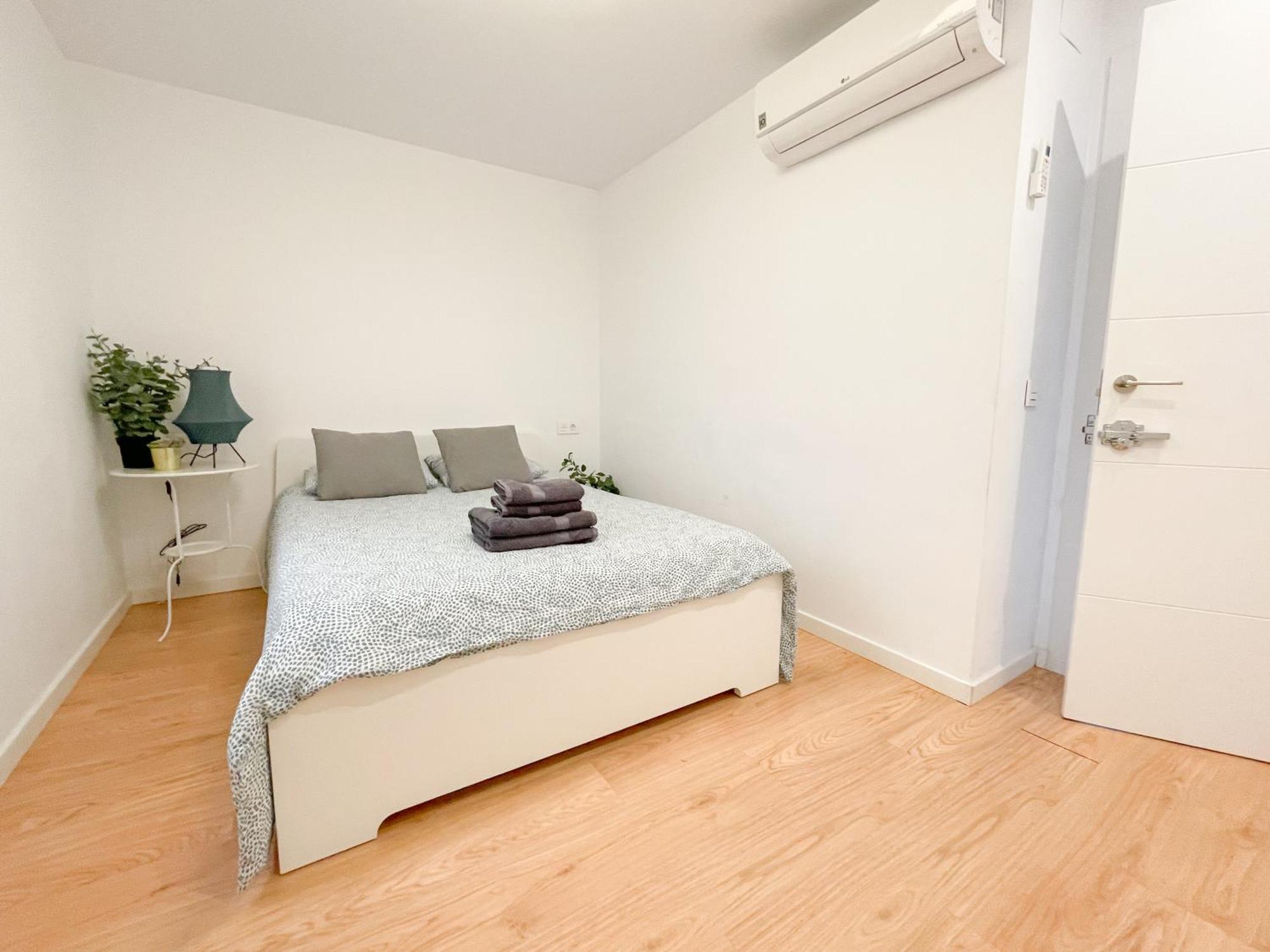 Moderno Apartamento Plz De La Merced مالقة المظهر الخارجي الصورة